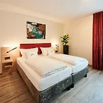 Art Eifel Hotell 3*