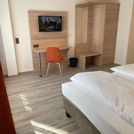Art Hotel Eifel 3*