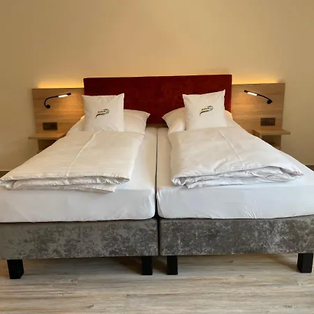 Art Hotel Eifel Hotel