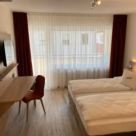 Hotel Art Hotel Eifel 3*