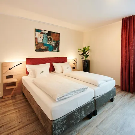 Art Hotel Eifel Hotel 3*