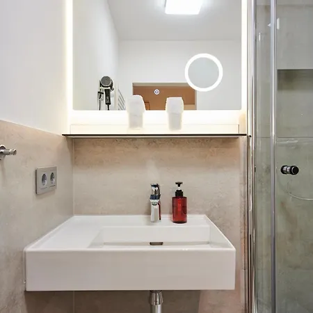 فندق Art Eifel هيمباخ