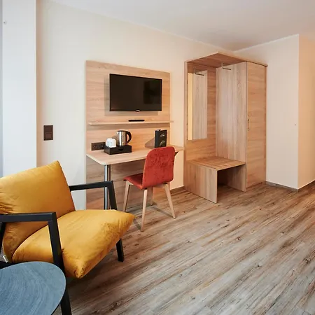 Art Eifel 3* هيمباخ